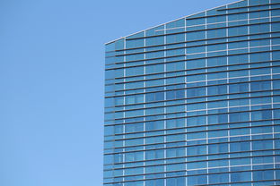 铁艺与现代的完美融合，新型钢格栅板的应用与设计解析