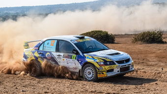 广州车主小动作,隔离墩成移动障碍? 广州车主小动作,隔离墩成移动障碍?