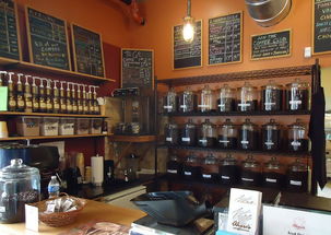 小伙开2元面包店，最高日入4000元，低成本创业的成功故事