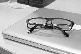 助听器的价格到底有多贵？买助听器前你必须知道的事！