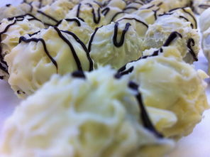 手工制作巧克力，艺术与美食的完美结合