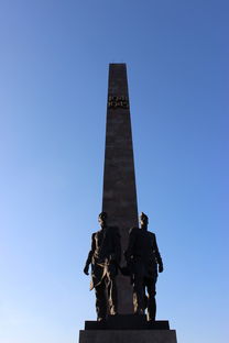 战火下的工业伤痕,乌克兰袭击俄罗斯列宁格勒州炼油厂背后的故事 战火下的工业伤痕,乌克兰袭击俄罗斯列宁格勒州炼油厂背后的故事