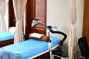 电动窗帘轨道，现代家居的智能选择