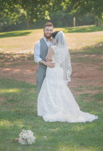 新郎没拉裤子拉链,新娘手动闭链,婚礼上的小插曲与爱的力量 新郎没拉裤子拉链,新娘手动闭链,婚礼上的小插曲与爱的力量