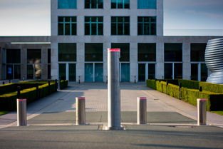 家庭监控安装指南:快速搭建安全防护系统 家庭监控安装指南:快速搭建安全防护系统