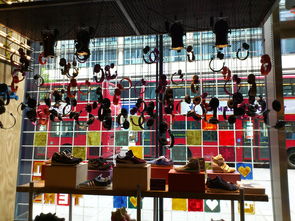 服装店陈列的艺术,如何通过视觉营销提升销售 服装店陈列的艺术,如何通过视觉营销提升销售