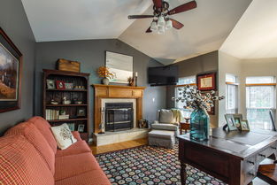 打造完美空间，小孩卧室书房合体装修指南